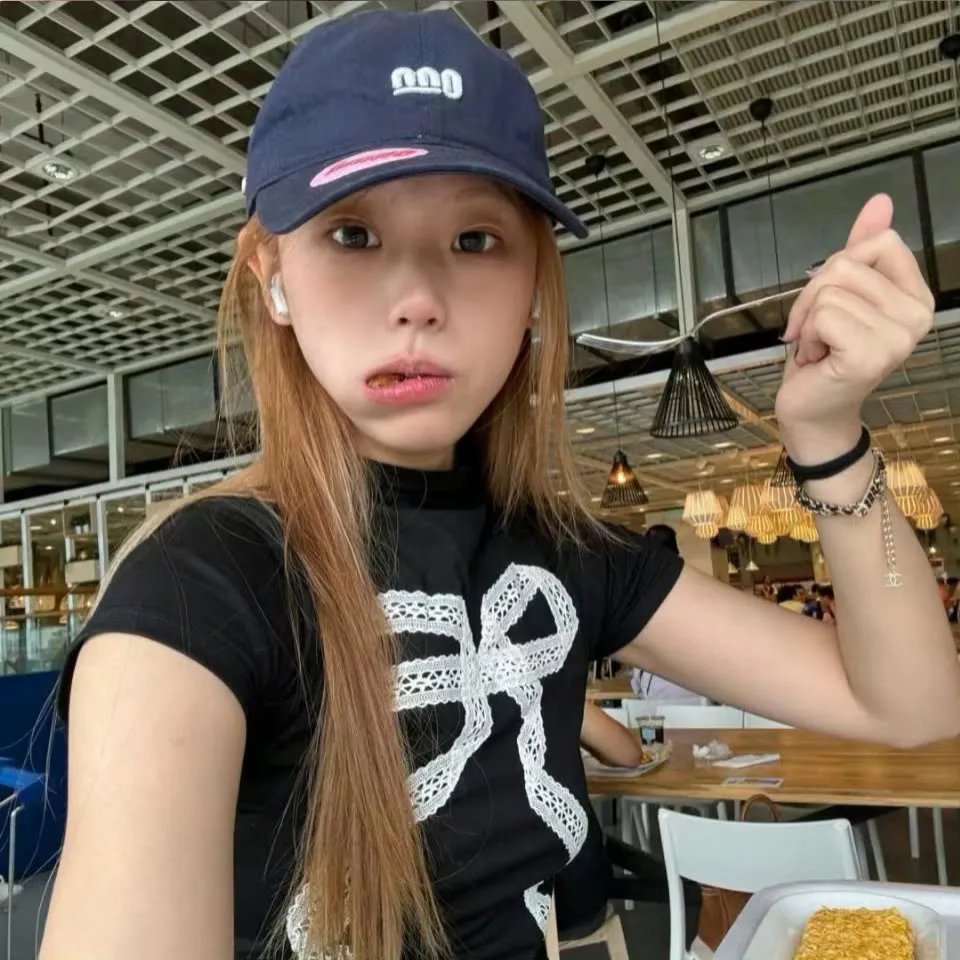 更喜欢明天的你